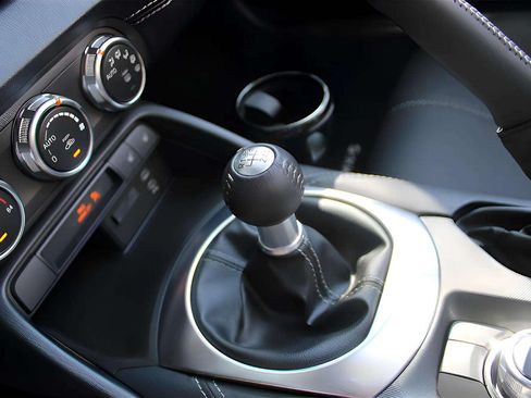 Used 2025 MAZDA MX-5 Miata Grand Touring RWD image 28