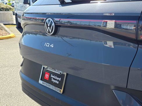 Used 2023 Volkswagen ID.4 Pro S AWD/4WD image 13