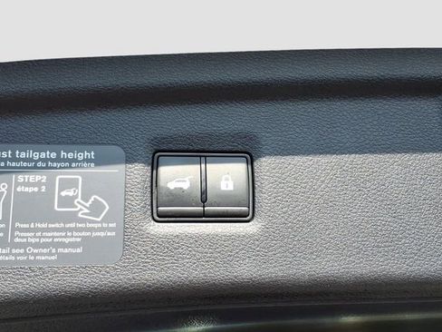 Certified 2023 INFINITI QX50 Luxe AWD/4WD image 30
