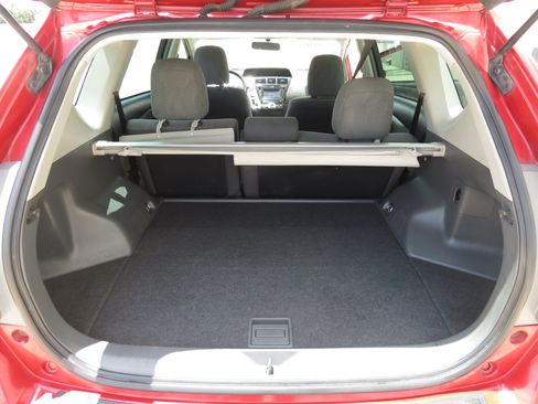 Used 2014 Toyota Prius V Two FWD image 32