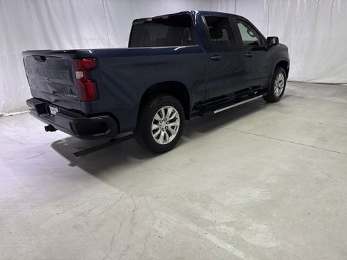 Certified 2022 Chevrolet Silverado 1500 Custom image 11