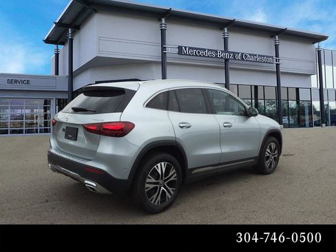 Certified 2025 Mercedes-Benz GLA 250 4MATIC image 3