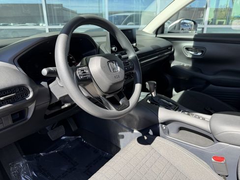 Used 2024 Honda HR-V LX image 28