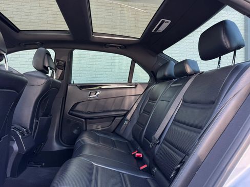Used 2010 Mercedes-Benz E 63 AMG Sedan image 19