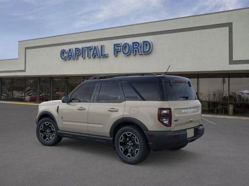 New 2025 Ford Bronco Sport Outer Banks image 4