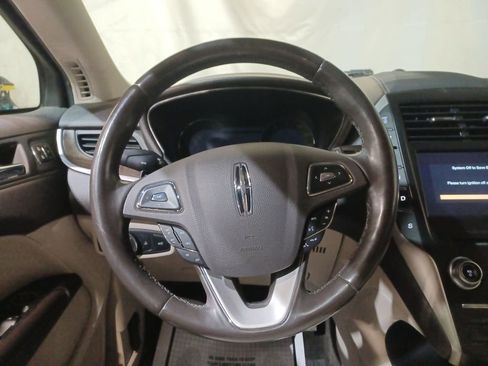 Used 2019 Lincoln MKC Reserve w/ MKC Climate Package image 11