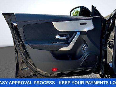 Used 2022 Mercedes-Benz CLA 250 image 24