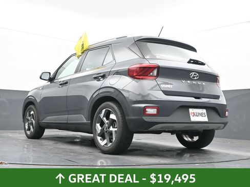 Used 2025 Hyundai Venue SEL FWD image 53