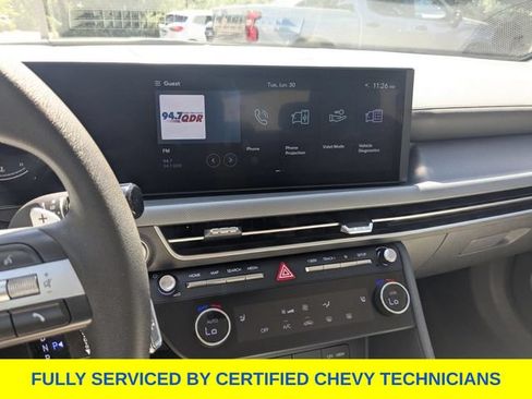 Used 2025 Hyundai Sonata SEL FWD image 23
