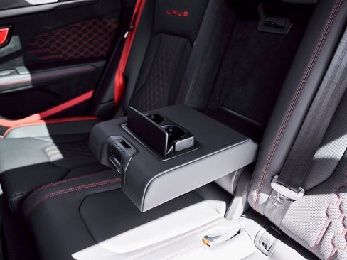 Used 2024 Lamborghini Urus Performante AWD/4WD image 63
