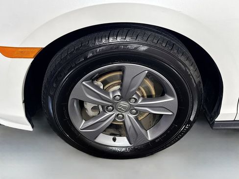 Used 2021 Honda Odyssey EX image 4