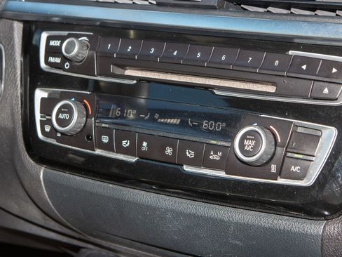 Used 2018 BMW 430i Convertible image 23