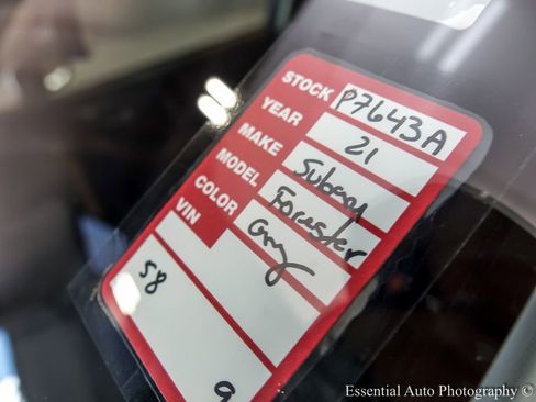 Used 2021 Subaru Forester Touring w/ Popular Package #2 image 31