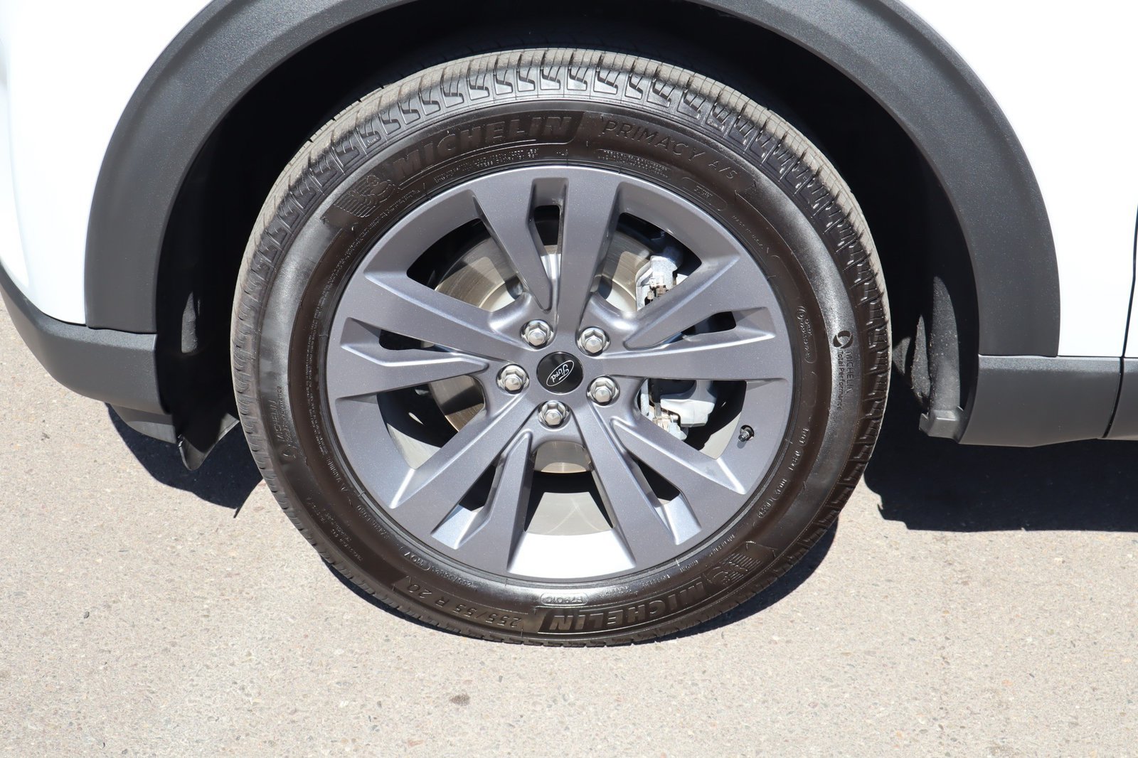 Used 2026 Ford Explorer Active w/ Active Comfort Package AWD/4WD image 14