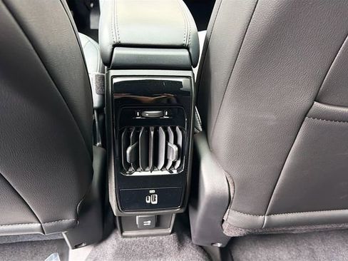 New 2026 Jeep Compass Trailhawk w/ Sun, Sound & Navigation Group AWD/4WD image 28