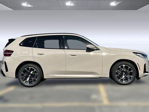 Used 2026 BMW X3 xDrive30 w/ M Sport Package image 8