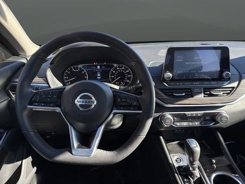 Used 2022 Nissan Altima 2.5 SL image 5