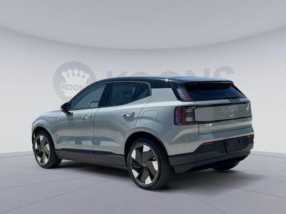 New 2026 Volvo EX30 Plus w/ Protection Package Premier