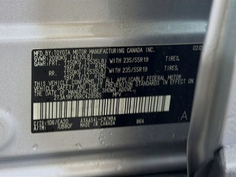 Used 2024 Toyota RAV4 XLE Premium w/ Weather Package AWD/4WD image 35