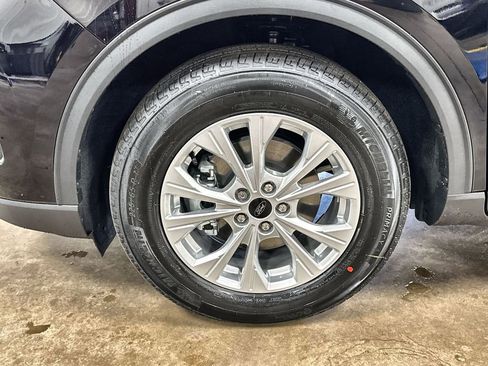 New 2026 Ford Escape Active FWD image 32