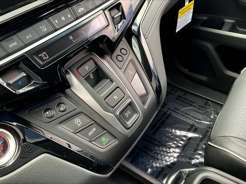 Used 2026 Honda Odyssey Elite image 18
