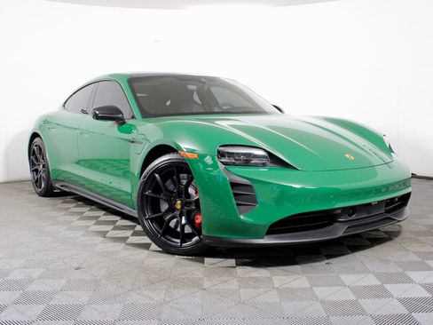 Used 2023 Porsche Taycan GTS image 9