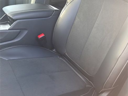 New 2025 Jeep Grand Cherokee L Altitude image 17