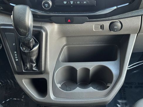 Used 2024 Ford Transit 350 XLT image 28