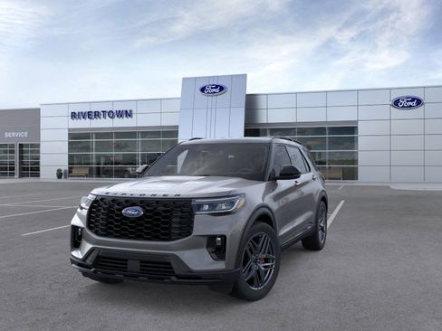 New 2025 Ford Explorer ST-Line w/ Premium Package image 33