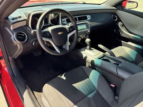 Used 2015 Chevrolet Camaro LS RWD image 2