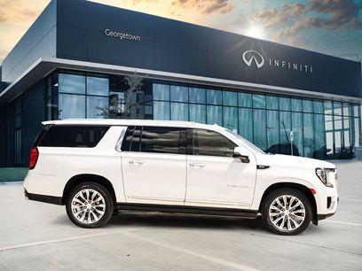 Used 2022 GMC Yukon XL Denali w/ Denali Premium Package