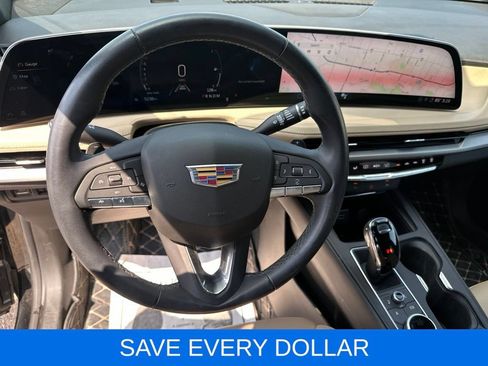 Used 2024 Cadillac XT4 Luxury FWD image 13