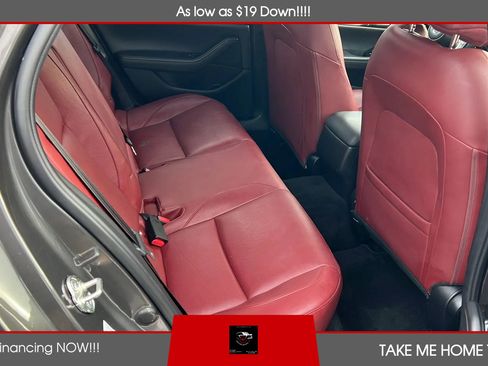 Used 2019 MAZDA MAZDA3 AWD Hatchback w/ Premium Pkg image 10