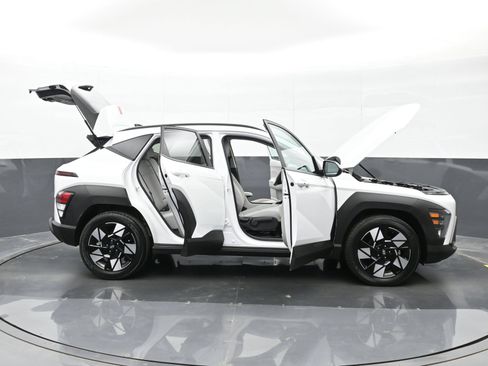 Certified 2024 Hyundai Kona SEL FWD image 47