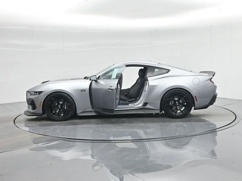 New 2025 Ford Mustang GT Premium w/ GT Performance Package image 4