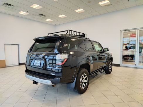 Used 2024 Toyota 4Runner TRD Off-Road Premium w/ Off Road Premium Plus Package AWD/4WD image 13