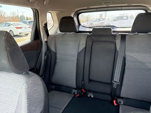 Used 2023 Nissan Rogue SV image 29