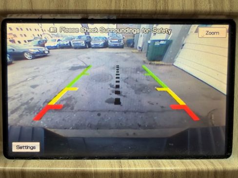 Used 2011 Ford F150 Lariat w/ Lariat Plus Pkg image 20