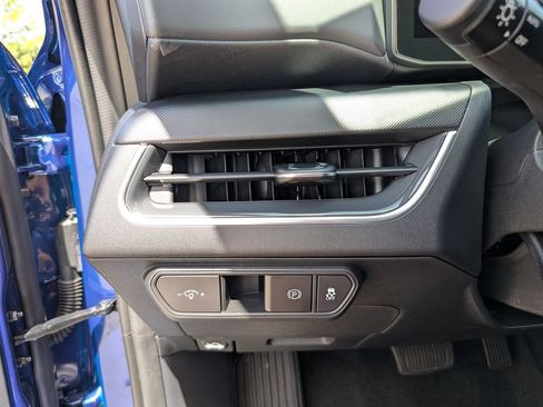 Certified 2025 Kia K4 EX FWD image 27