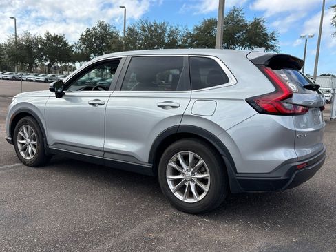 Used 2024 Honda CR-V EX-L image 3