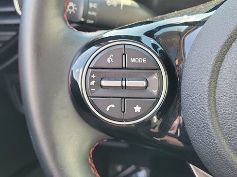 Certified 2023 Kia Soul GT-Line FWD image 9