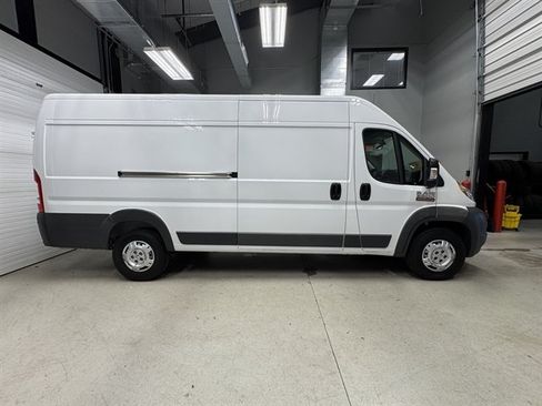 Used 2016 RAM ProMaster 3500 w/ Premium Appearance Group FWD image 7