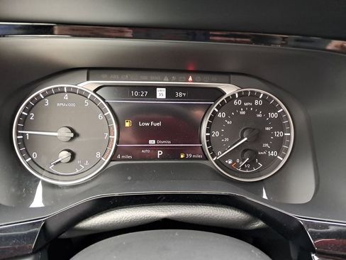 New 2025 Nissan Pathfinder SL w/ SL Premium Package image 16