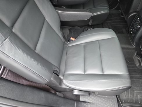 Used 2019 Dodge Durango GT AWD/4WD image 22