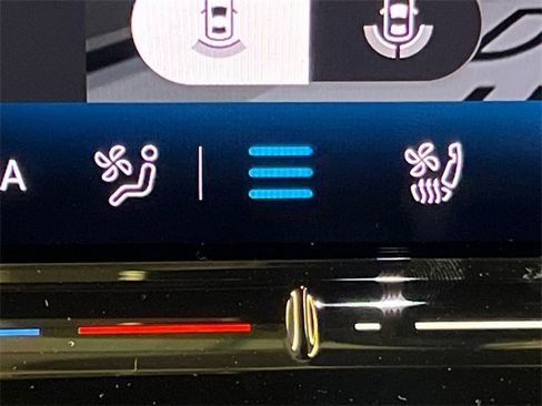 New 2025 Volkswagen ID.4 Pro S image 19