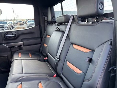 Used 2021 GMC Sierra 1500 AT4 w/ Technology Package AWD/4WD image 19