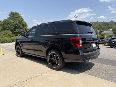 Used 2023 Ford Expedition Limited RWD image 6