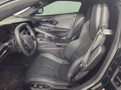 Used 2026 Chevrolet Corvette Stingray Preferred Cpe w/ Z51 Performance Package RWD image 10