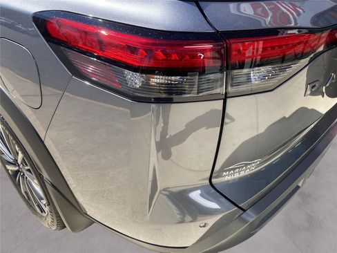 New 2026 Nissan Pathfinder Platinum w/ Cargo Package image 9