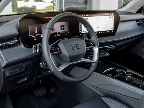 New 2026 Audi Q3 quattro 2.0T AWD/4WD image 17